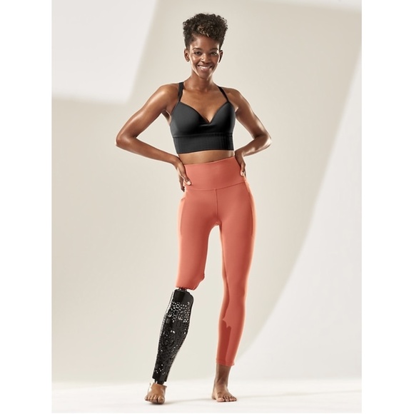 NWT Athleta Salutation Stash Pocket II Capri Black - Picture 9 of 9